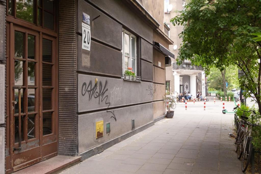June B Studio Cracóvia Exterior foto